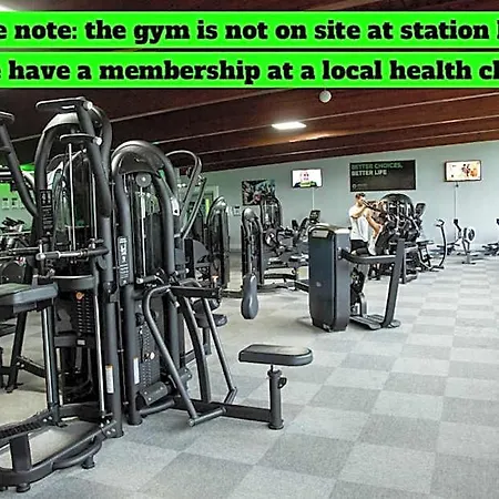 Hotel Station - Free Off-site Health Club Access With Pool, Sauna, Steam & Gym 3*