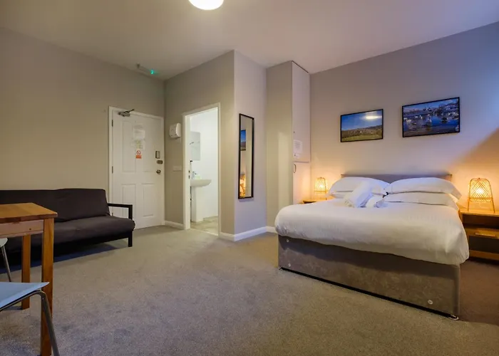 Station - Free Off-site Health Club Access With Pool, Sauna, Steam & Gym