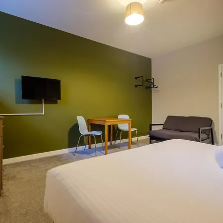 Station - Free Off-site Health Club Access With Pool, Sauna, Steam & Gym 3*